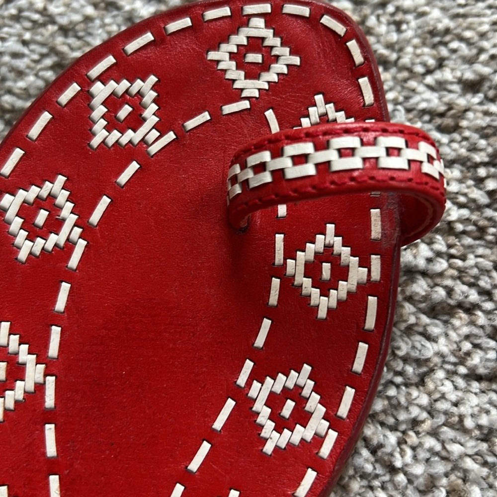Tory Burch Red and Cream Patterned Sandals size 7 worn once - Picture 3 of 5